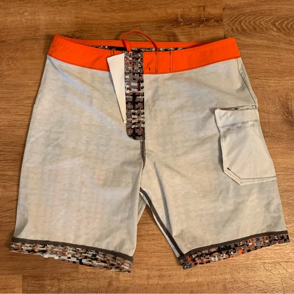 PrAna NWOT Men’s 33 Waist Catalyst Boardshorts Gravel Ripple Orange Brown Beach